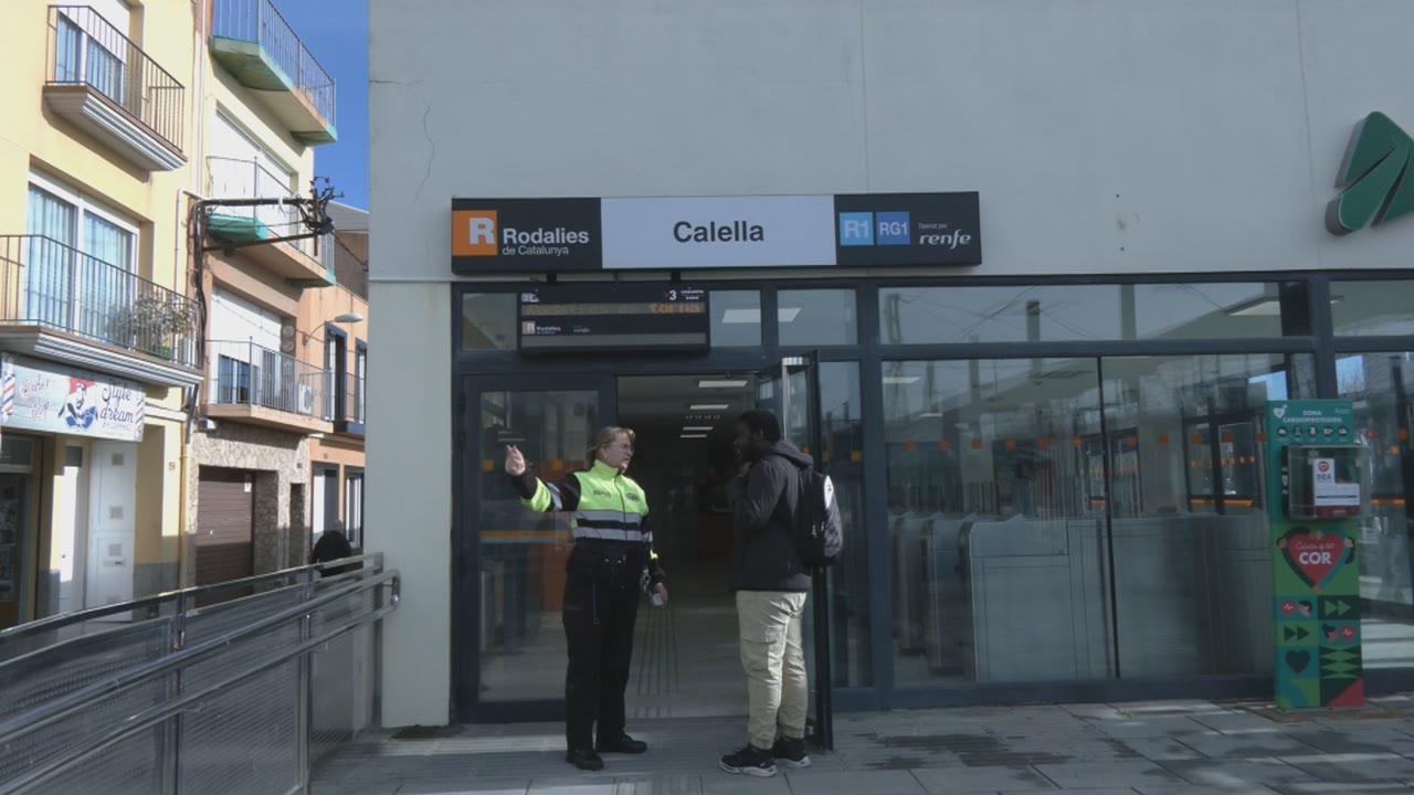 lalt-maresme-comenca-la-setmana-sense-trens-per-la-revisio-dun-mur-entre-arenys-i-canet