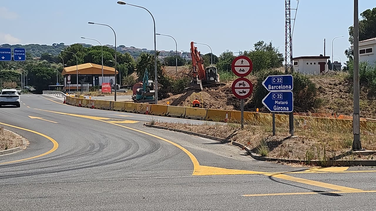 construccio-rotonda-acces-alella-c-32