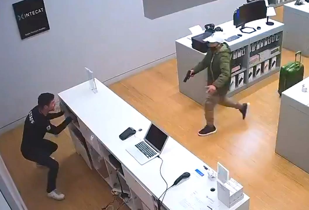 preso-lladre-que-va-robar-punta-pistola-al-centre-mataro
