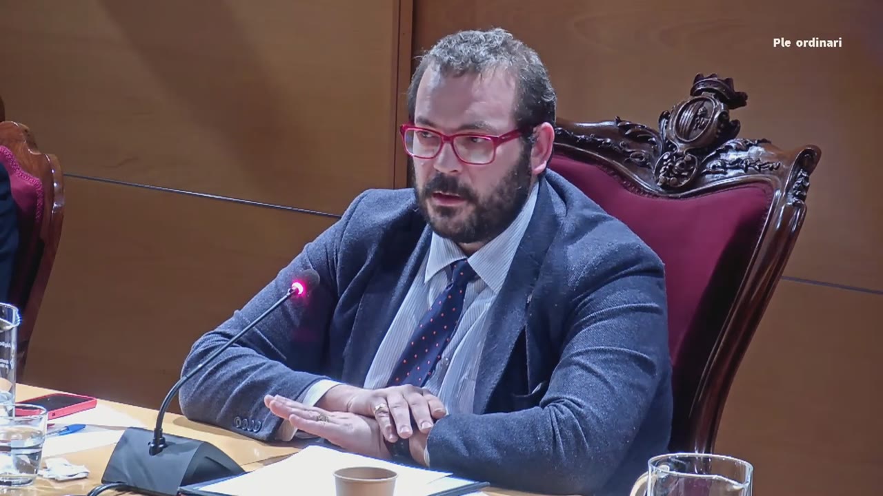 bote-sobre-a-un-front-dalcaldes-del-maresme-per-fiscalitzar-el-servei-de-lr1