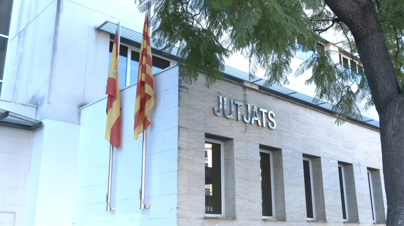 sicus-carbonell-denuncia-que-no-veu-el-seu-net-perque-el-pare-el-te-retingut