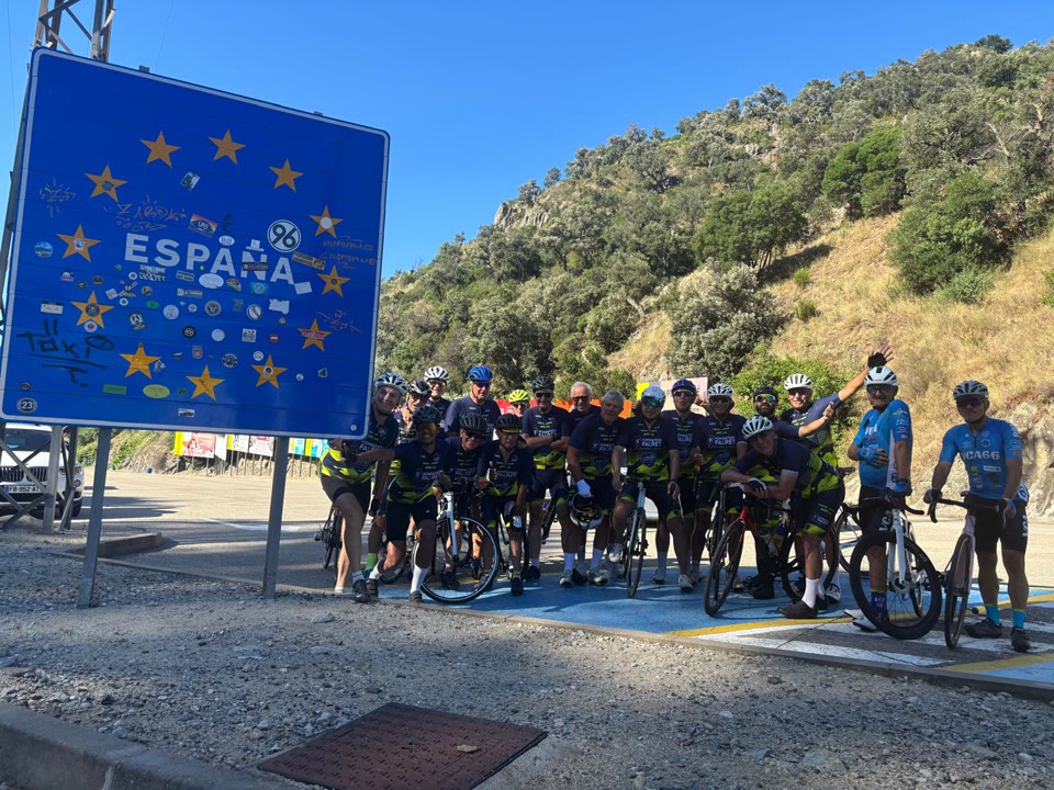mataro-i-creteil-continuen-pedalant-plegades