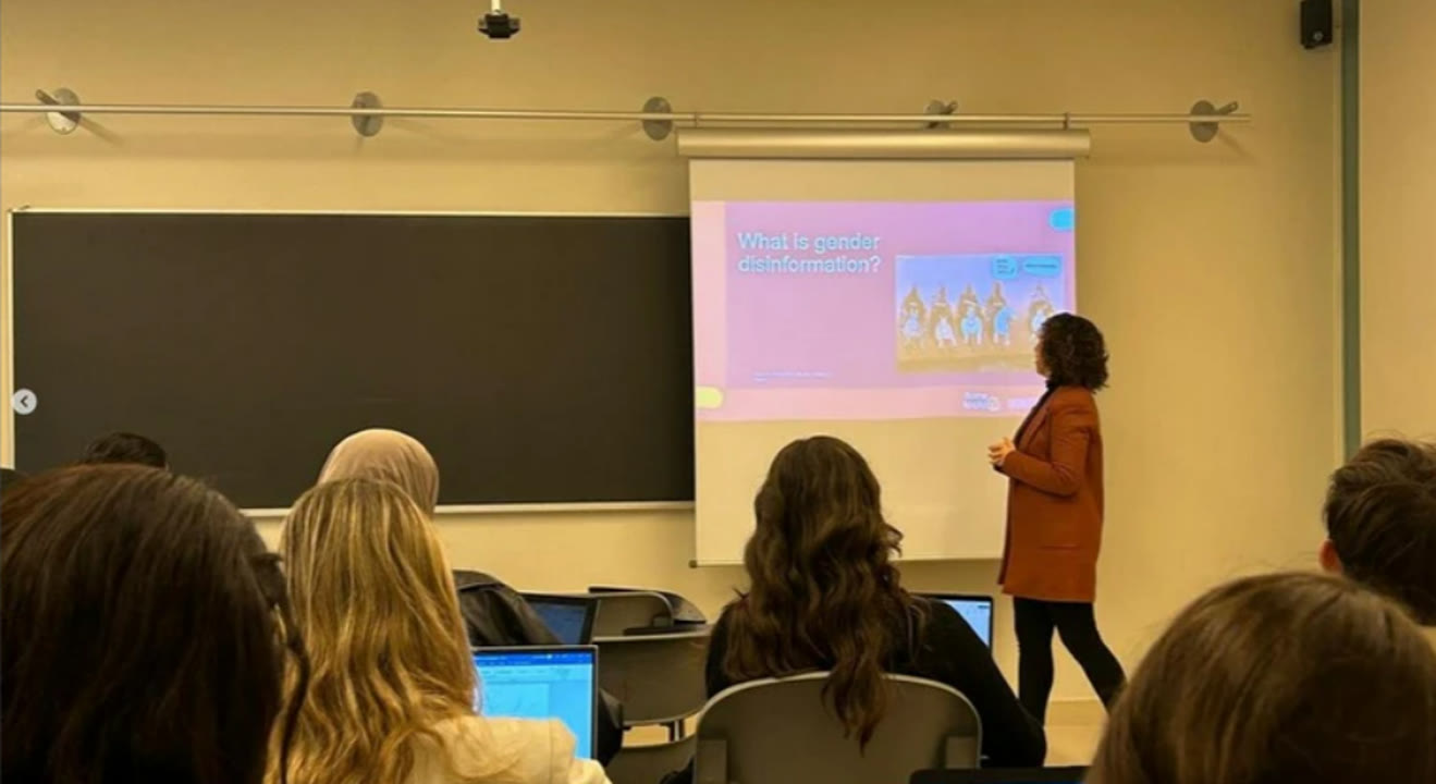 CONTRANARRATIVES DE TOTS COLORS.png