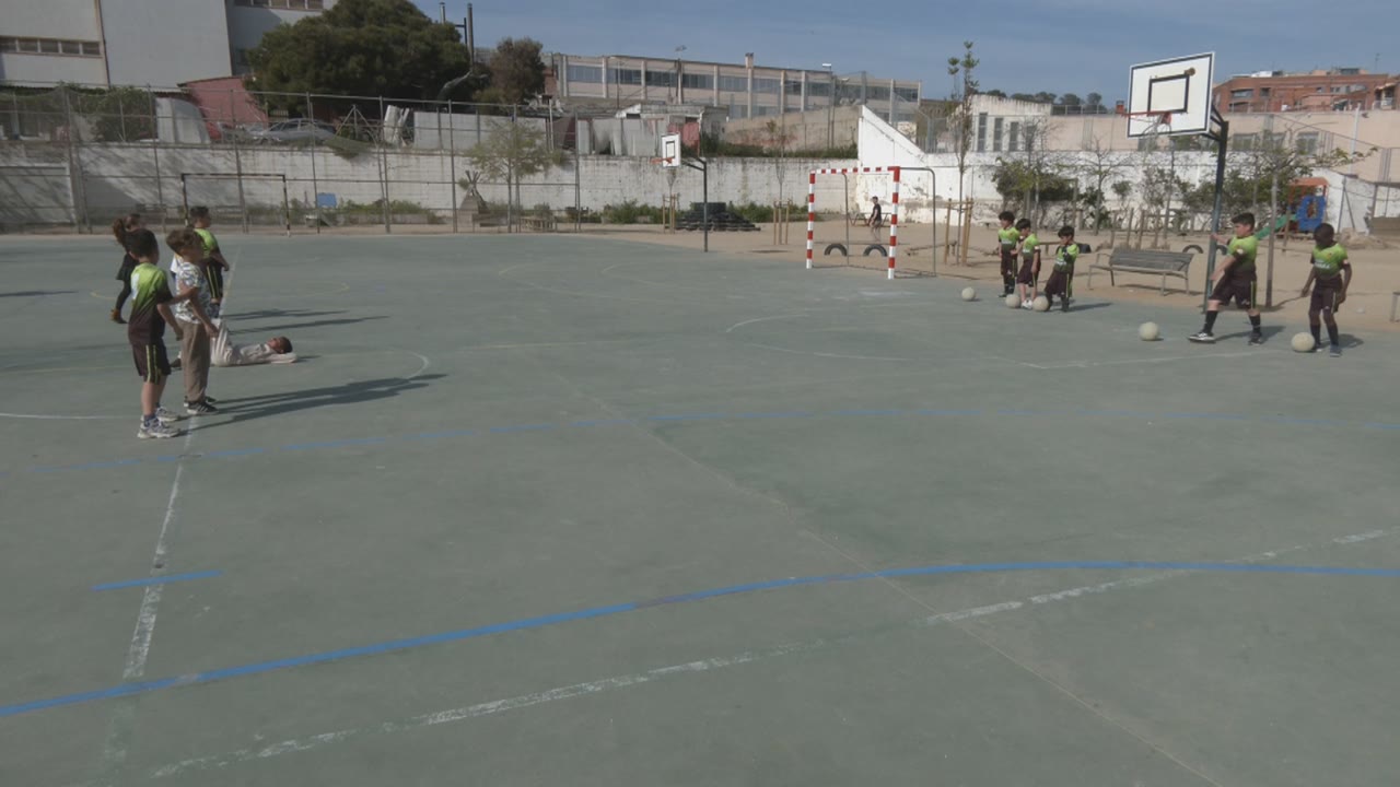 imatge nens peramas.jpg