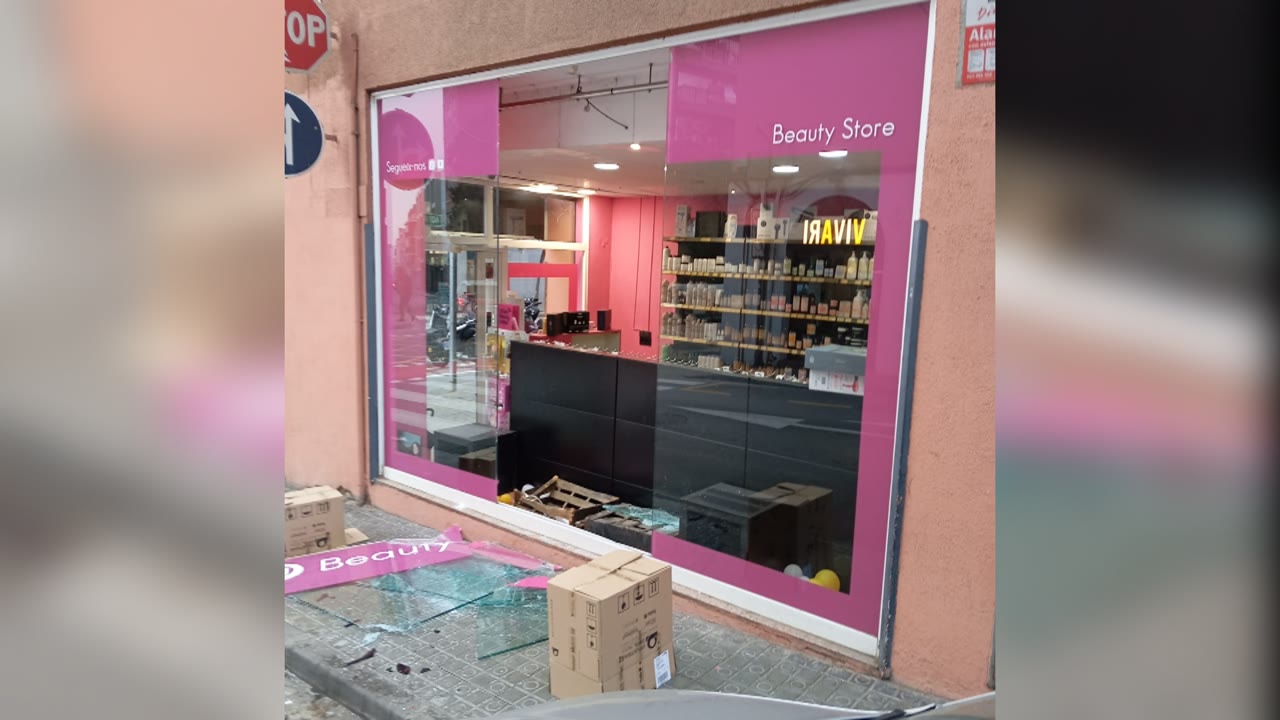 els-mossos-investiguen-dos-robatoris-en-comercos-aquesta-matinada