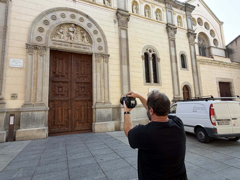 <p class="MsoNormal">La restauració de les portes de Santa Maria, el primer pas d’una rehabilitació urgent<span style="font-family:"Arial",sans-serif;font-size:16.0pt;"><span style="line-height:107%;mso-ansi-language:CA;" lang="CA"><strong><o:p></o:p></strong></span></span></p>