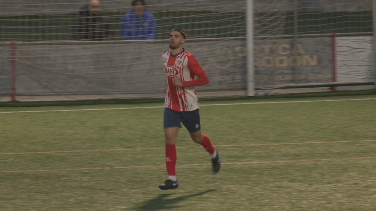 biel-borra-el-jove-defensa-del-vilassar-internacional-amb-andorra