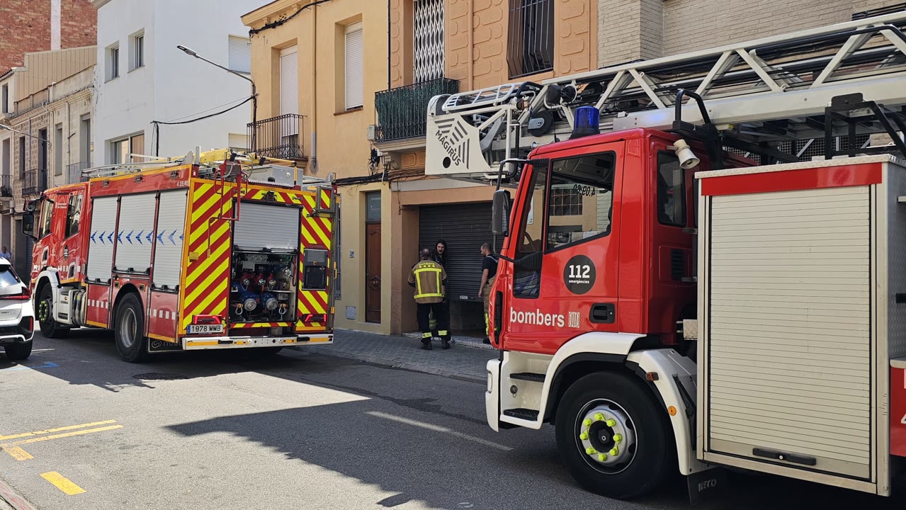 un-nou-incendi-afecta-un-edifici-del-carrer-gravina-de-mataro
