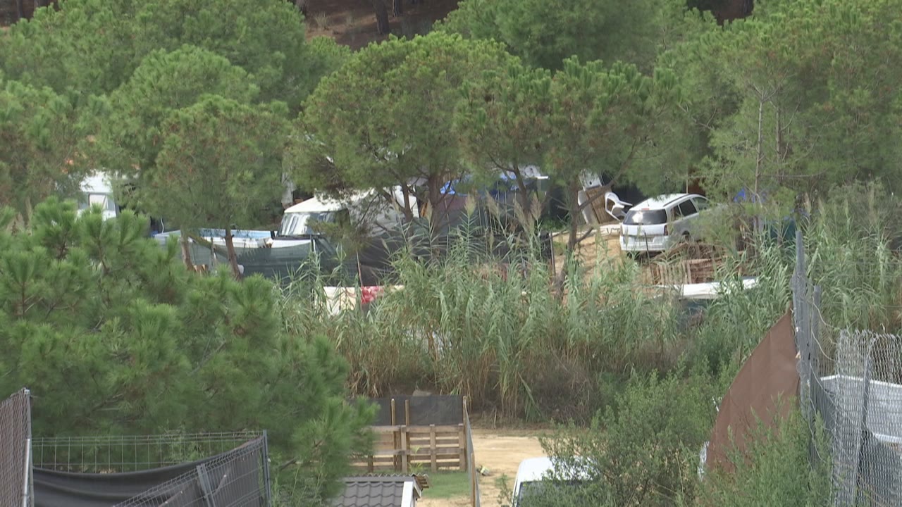 lajuntament-a-lespera-que-els-propietaris-dels-terrenys-de-lantic-camping-illegal-restaurin-la-zona