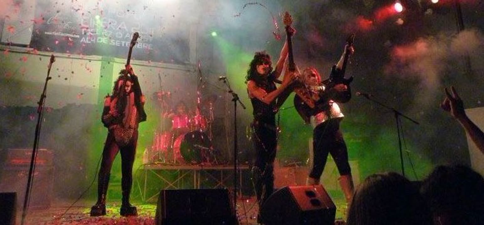 Cirera Rock.jpg