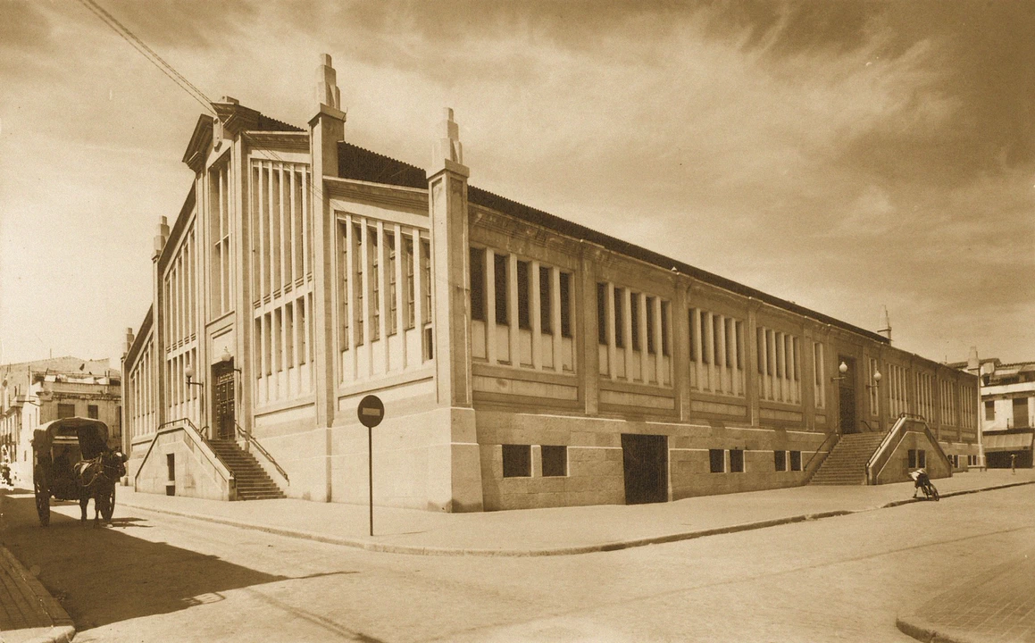 Mercat Plaça de Cuba.jpeg