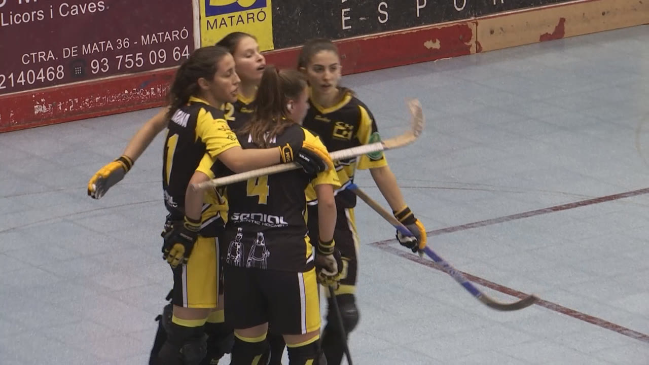 lhoquei-mataro-femeni-lider-invicte-camina-amb-pas-ferm-cap-al-play-offf