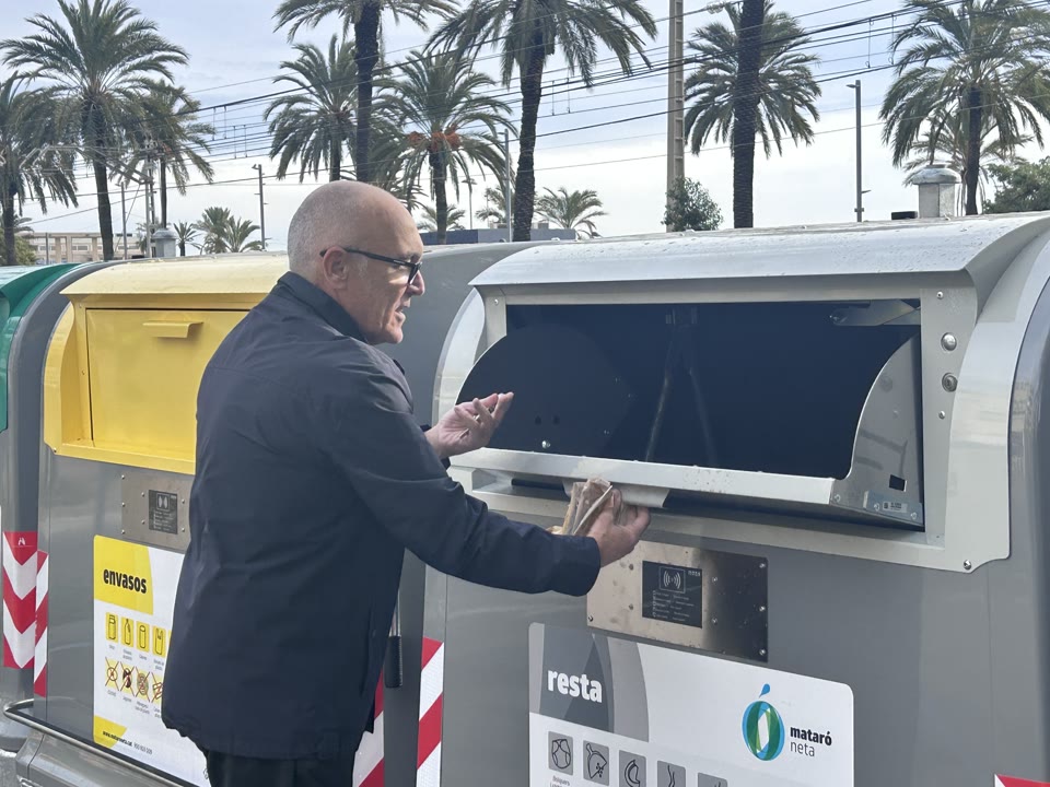els-contenidors-tancats-sestendran-per-la-ciutat-en-els-proxims-3-anys