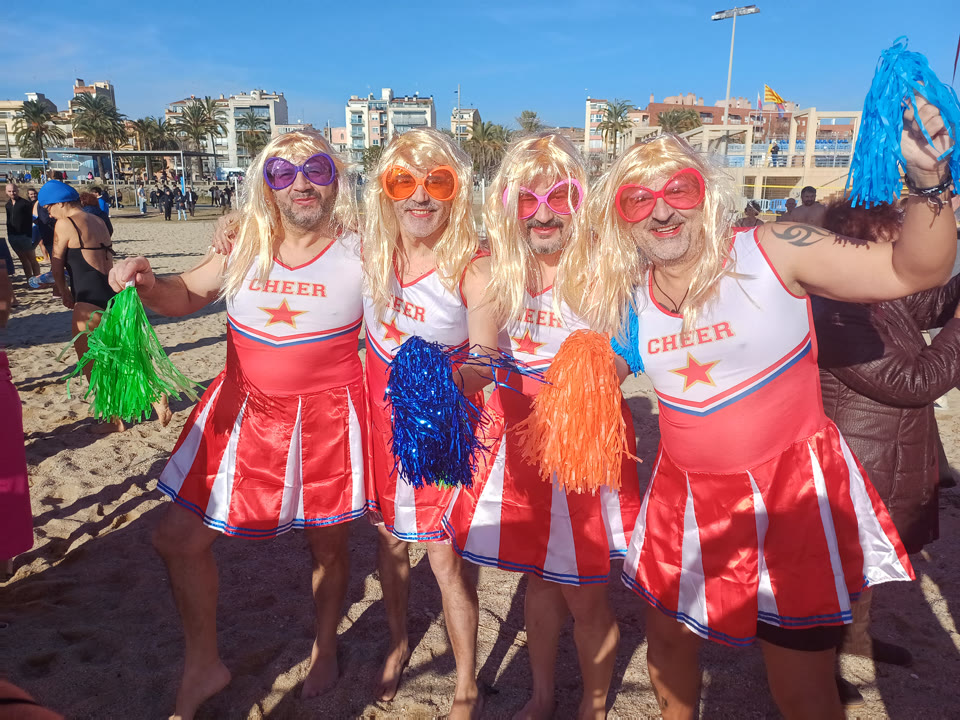 CHEERLEADER DISFRESSA.jpg