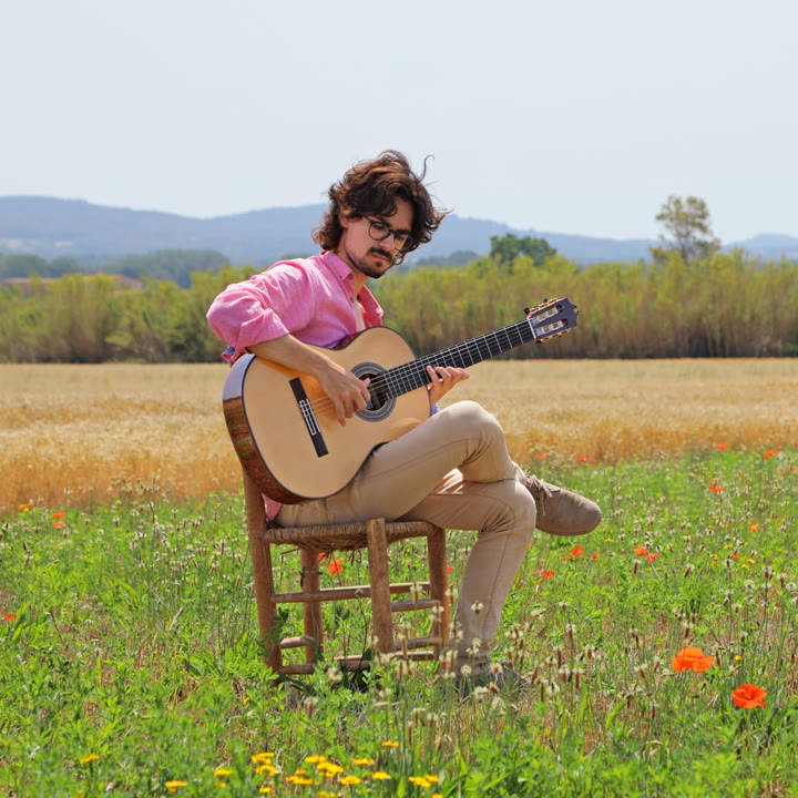 CARLOS CORONADO.JPG