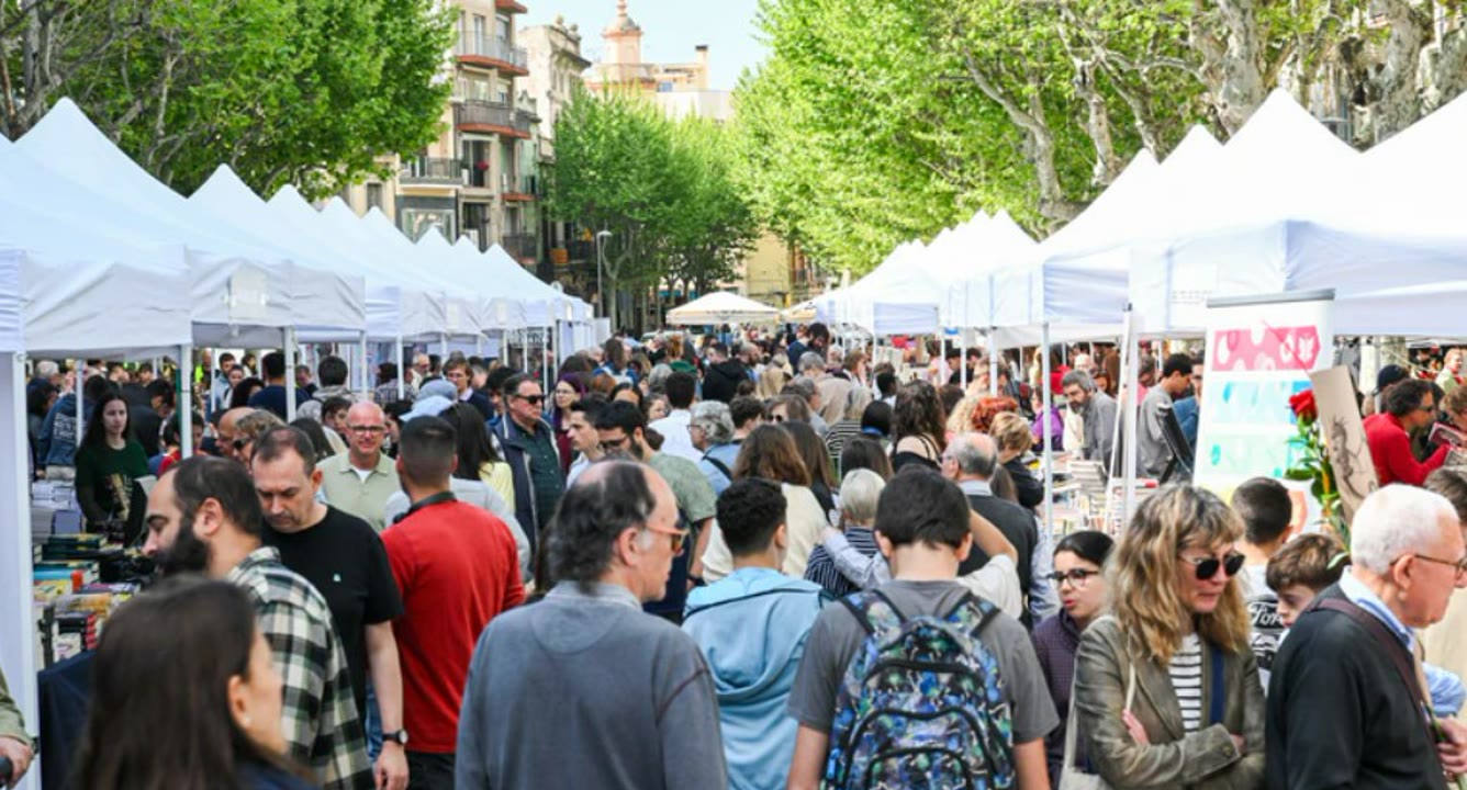 tots-els-detalls-de-la-diada-de-sant-jordi-a-mataro